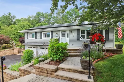 134 Quaker Hill Rd, Monroe, NY 10950