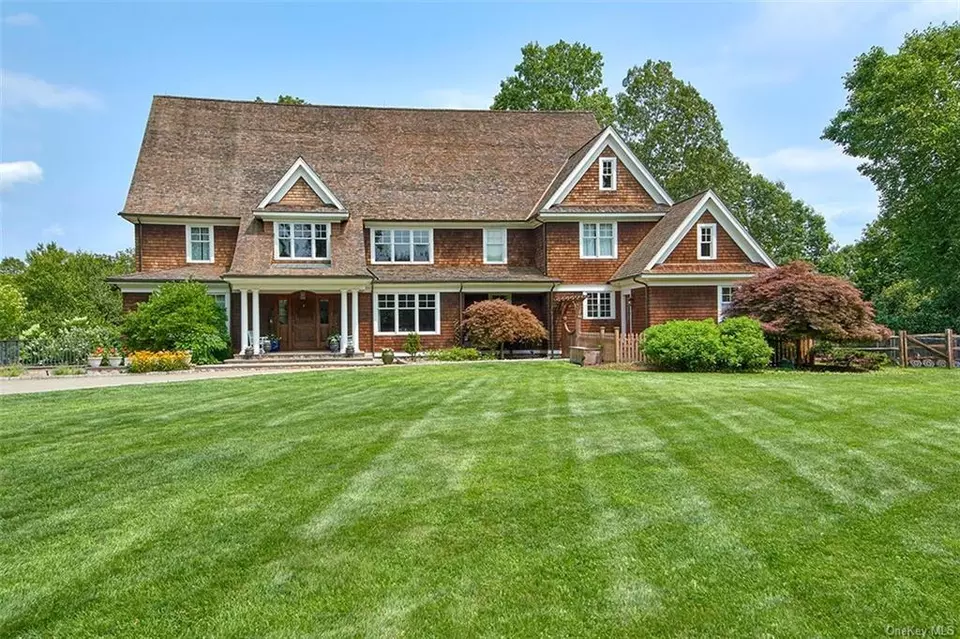 1 Autumn Way, New Castle, NY 10514 36 Photos Movoto