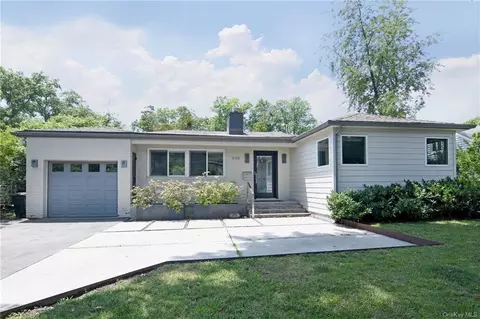 245 Davenport Ave, New Rochelle, NY 10805