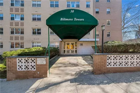 30 Lake St #9E, White Plains, NY 10603