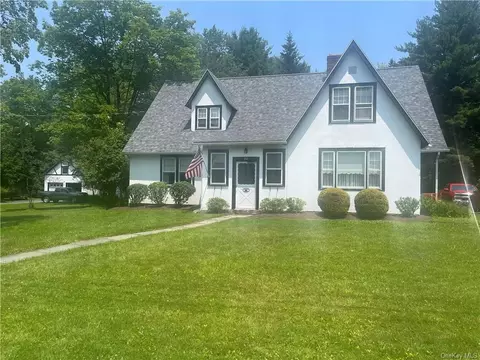 22 Summit Ave, Liberty, NY 12754
