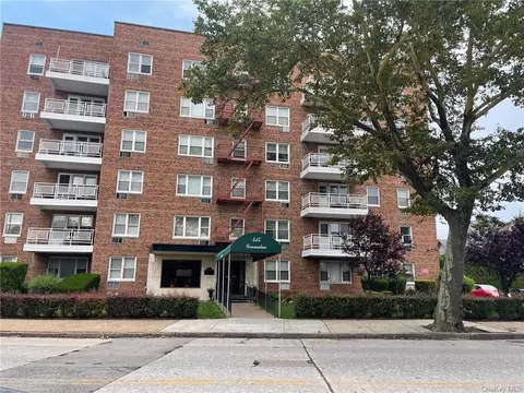 415 Gramatan Ave #2G, Mount Vernon, NY 10552