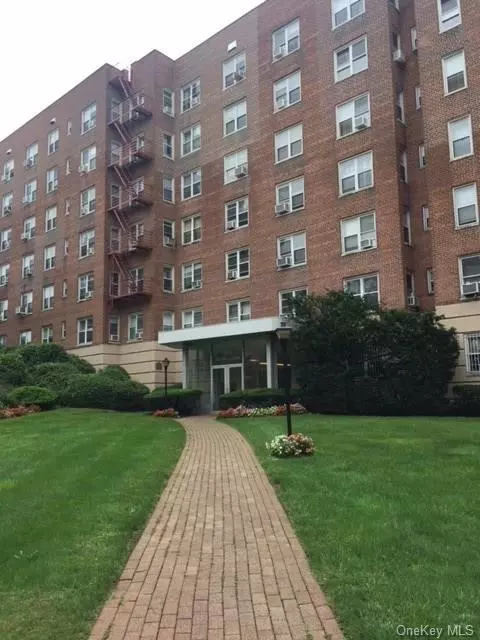 1304 Midland Ave #A-58, Yonkers, NY 10704