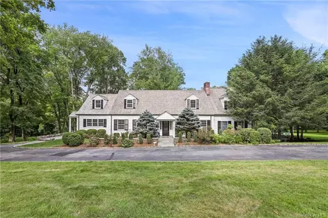 430 Harris Rd, Bedford Hills, NY 10507