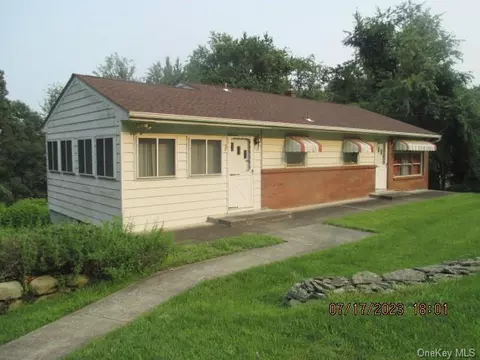 22 Russo Dr, Newburgh, NY 12550