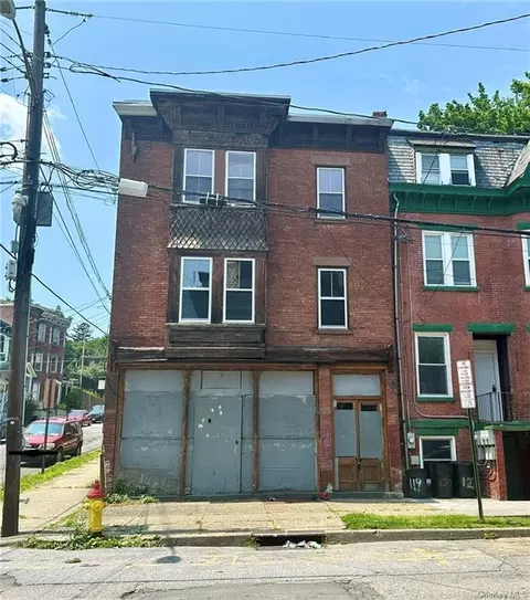 125 Johnston St, Newburgh, NY 12550
