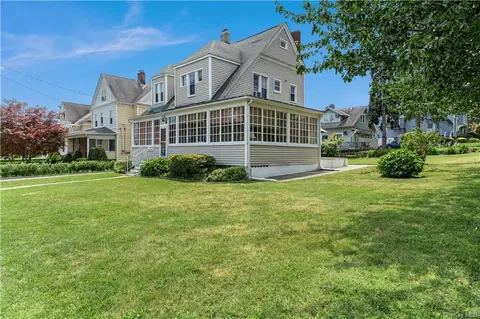 69 Leland Ave, New Rochelle, NY 10805
