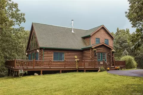 37 Mountainview Rd, Mamakating, NY 12790