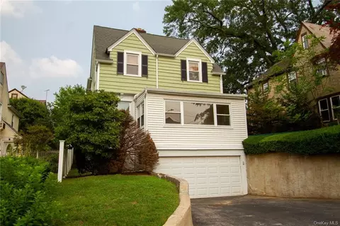 5 Interlaken Ave, New Rochelle, NY 10801
