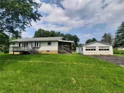 193 Ridgebury Rd, Wawayanda, NY 10958