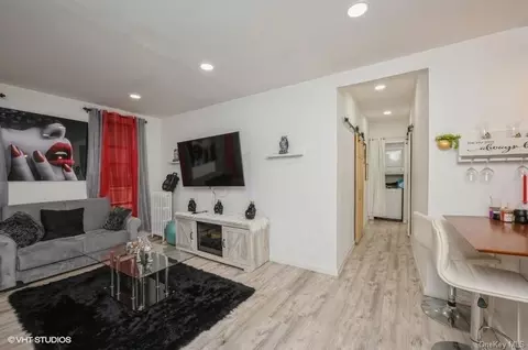 941 Jerome Ave #12C, Bronx, NY 10452