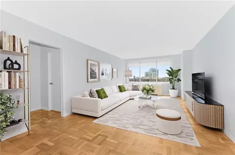 3333 Henry Hudson Pkwy #8C, New York, NY 10463