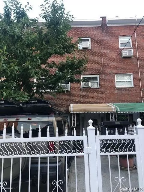 2240 Lacombe Ave, Bronx, NY 10473