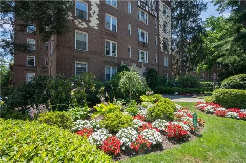 1440 Midland Ave #3F, Yonkers, NY 10708