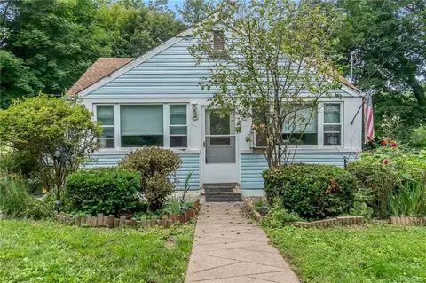 3619 Sagamore Ave, Yorktown, NY 10547