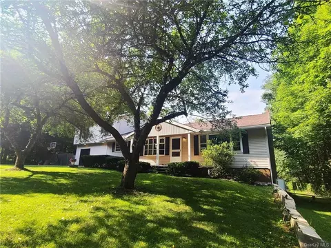 78 Wildcat Rd, Thompson, NY 12701