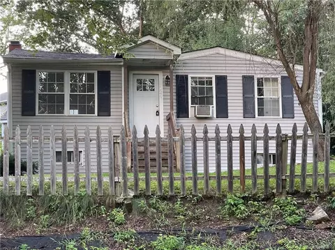 124 Lake Shore Dr, Patterson, NY 12563
