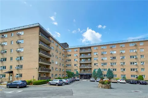 470 Halstead Ave #4L, Harrison, NY 10528
