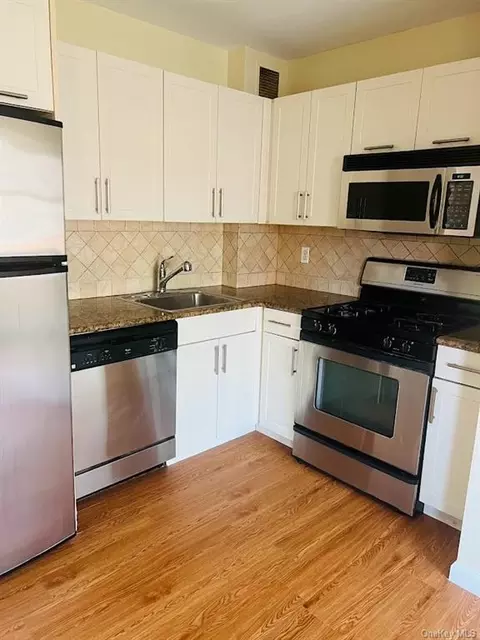 1600 Parkview Ave #4B, Bronx, NY 10461