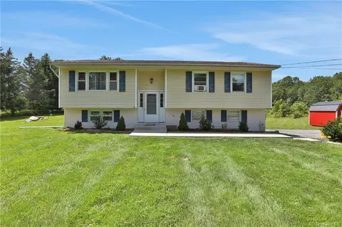 151 Plains Rd, Walden, NY 12586