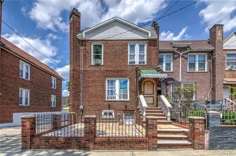2043 Turnbull Ave, New York, NY 10473