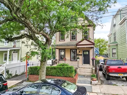 430 S 4th Ave, Mount Vernon, NY 10550