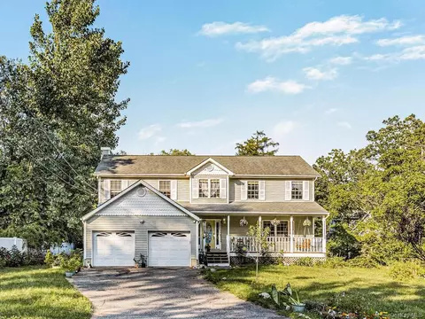 9 Homer Dr, Brewster, NY 10509