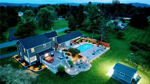10 Jones Rd, Warwick, NY 10990