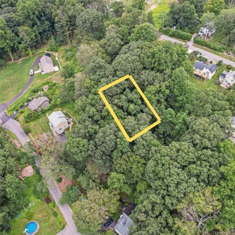 27 Willow Dr  