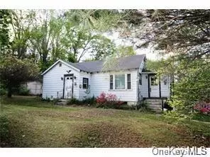 44 Mt Prosper Rd, Mamakating, NY 12790