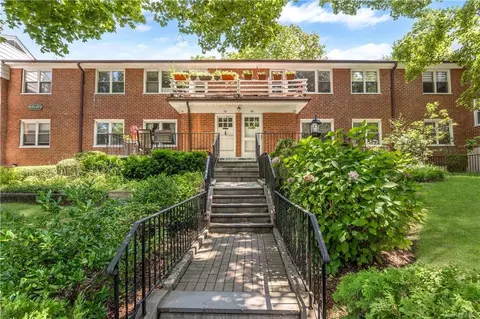 177 S Buckhout St #177, Greenburgh, NY 10533
