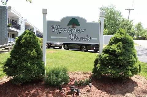 4 Wyndover Woods Ln #21, Greenburgh, NY 10603