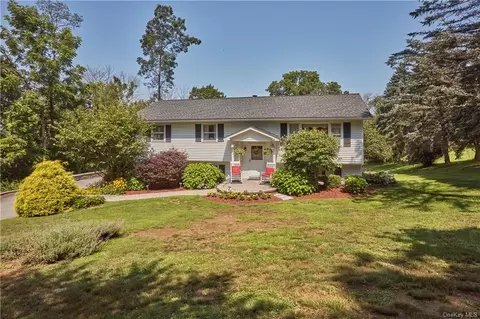 26 Beverly Dr, Warwick, NY 10990