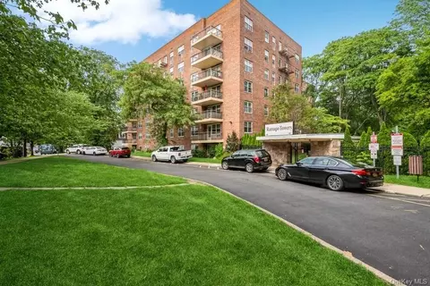 30 S Cole Ave #3K, Ramapo, NY 10977
