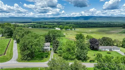 849 Hoagerburgh Rd, Shawangunk, NY 12589 photo 1