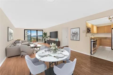 1155 Warburton Ave #7J, Yonkers, NY 10701
