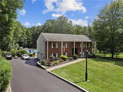 108 Hustis Rd, Philipstown, NY 10516