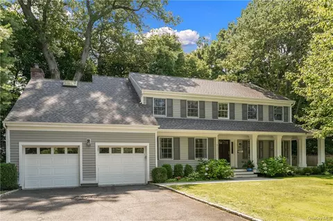 7 Ellis Ct, Rye, NY 10580