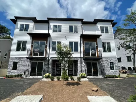 9 N Rigaud Rd, Ramapo, NY 10977