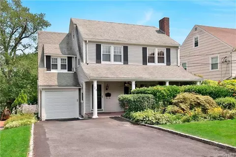 24 Hazelton Dr, White Plains, NY 10605