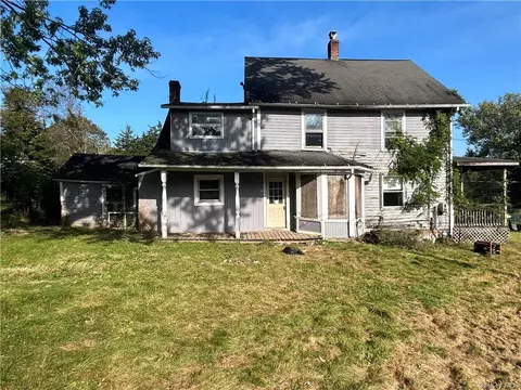 27 Holmes Rd, Holmes, NY 12531