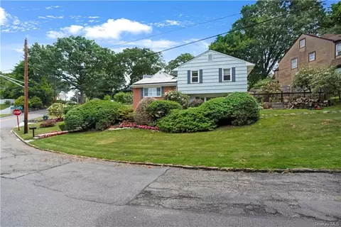 1 Yale Rd, Greenburgh, NY 10530