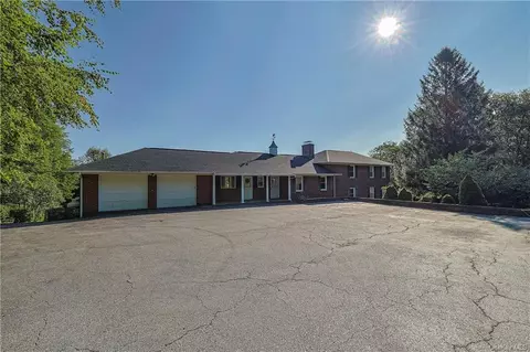 114 Starr Ridge Rd, Southeast, NY 10509