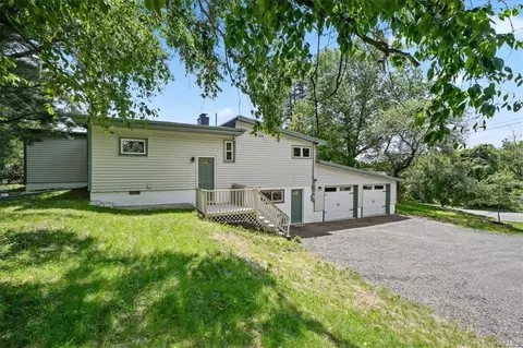 2290 County Route 1, Minisink, NY 10998