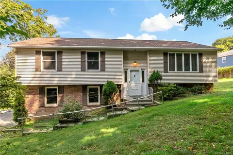 1 Ogden Rd, Ossining, NY 10562
