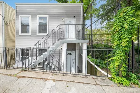193 Graham Pl, Bronx, NY 10462