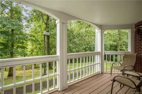 333 N State Rd #11, Briarcliff Manor, NY 10510