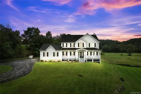 257 Hortons Rd, Minisink, NY 10998