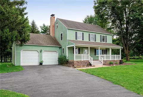 109 Dekay Rd, Warwick, NY 10990