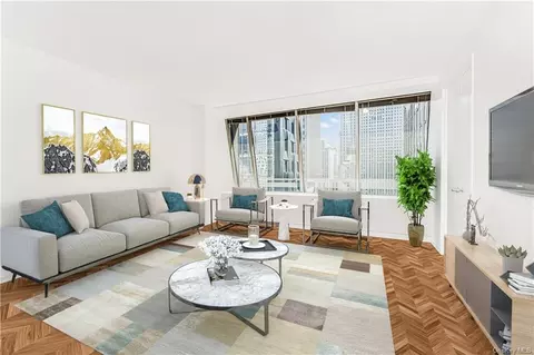 15 W 53rd St #22C, New York, NY 10019